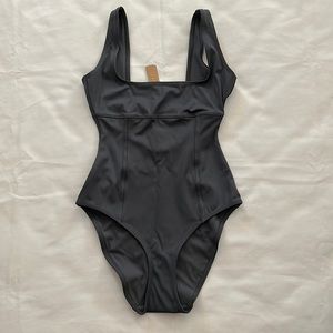 SKIMS SHAPING SWIM TANK ONE PIECE